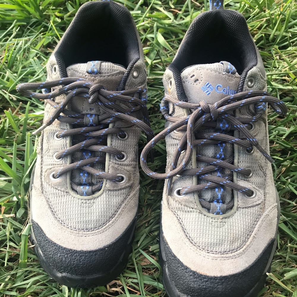 Columbia hiking shoes